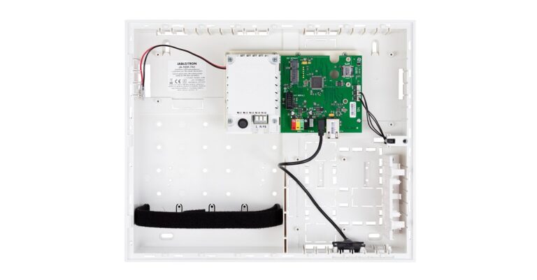 Ascani nuova JA-103K-7Ah Centrale antintrusione domotica Jablotron 100+